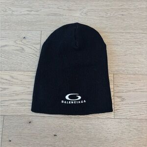 Balenciaga Loop Sports Icon Beanie